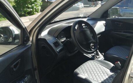 Hyundai Tucson III, 2008 год, 740 000 рублей, 5 фотография