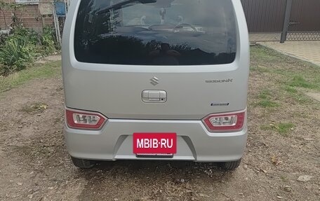 Suzuki Wagon R VI, 2017 год, 750 000 рублей, 4 фотография