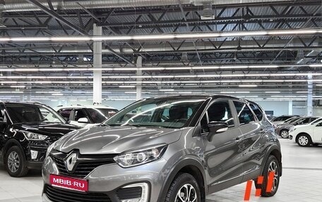Renault Kaptur I рестайлинг, 2017 год, 1 369 000 рублей, 1 фотография
