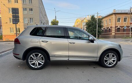 Volkswagen Touareg III, 2012 год, 2 190 000 рублей, 8 фотография
