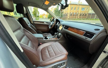 Volkswagen Touareg III, 2012 год, 2 190 000 рублей, 12 фотография