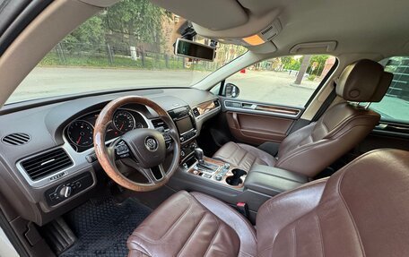 Volkswagen Touareg III, 2012 год, 2 190 000 рублей, 13 фотография