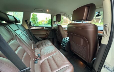 Volkswagen Touareg III, 2012 год, 2 190 000 рублей, 16 фотография