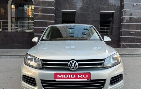 Volkswagen Touareg III, 2012 год, 2 190 000 рублей, 2 фотография