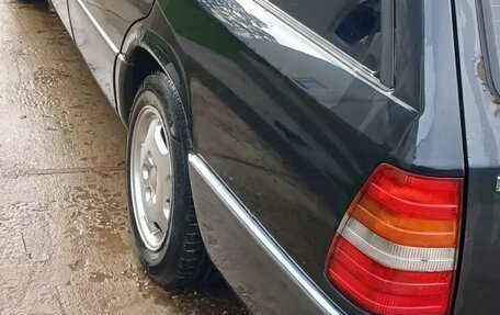 Mercedes-Benz E-Класс, 1995 год, 390 000 рублей, 12 фотография