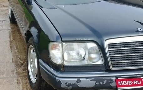 Mercedes-Benz E-Класс, 1995 год, 390 000 рублей, 16 фотография