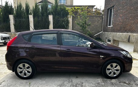 Hyundai Solaris II рестайлинг, 2012 год, 620 000 рублей, 3 фотография