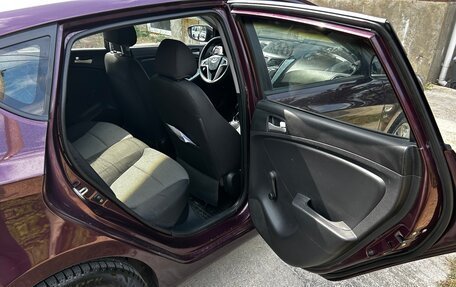 Hyundai Solaris II рестайлинг, 2012 год, 620 000 рублей, 11 фотография