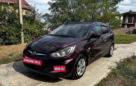 Hyundai Solaris II рестайлинг, 2012 год, 620 000 рублей, 7 фотография