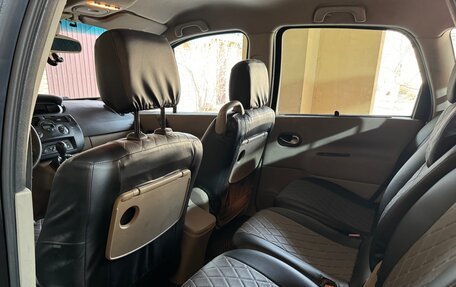 Renault Scenic III, 2006 год, 390 000 рублей, 6 фотография