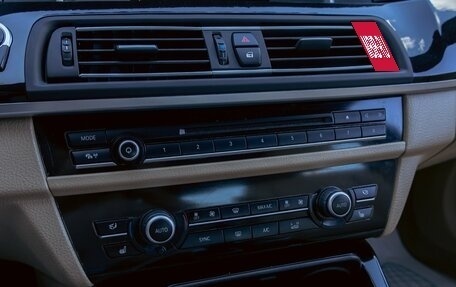 BMW 5 серия, 2013 год, 2 295 000 рублей, 17 фотография
