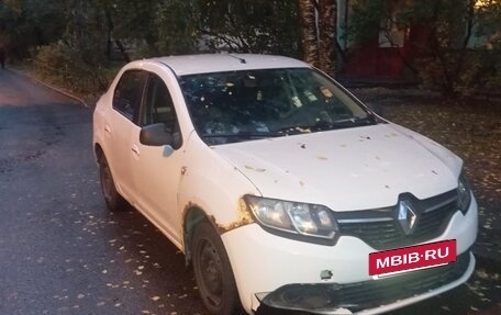 Renault Logan II, 2018 год, 330 000 рублей, 2 фотография