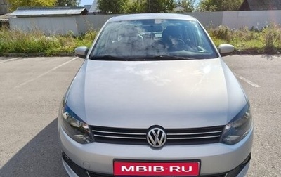 Volkswagen Polo VI (EU Market), 2011 год, 700 000 рублей, 1 фотография