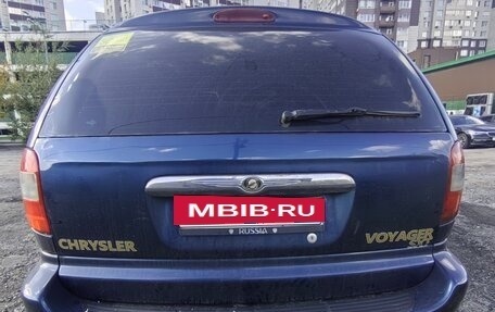 Chrysler Voyager IV, 2003 год, 300 000 рублей, 23 фотография