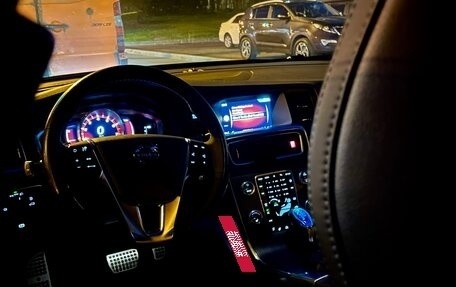 Volvo V60 I, 2016 год, 3 800 000 рублей, 13 фотография
