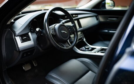 Jaguar XF II, 2017 год, 3 500 000 рублей, 18 фотография