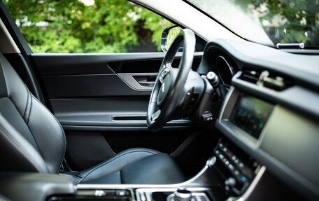 Jaguar XF II, 2017 год, 3 500 000 рублей, 21 фотография
