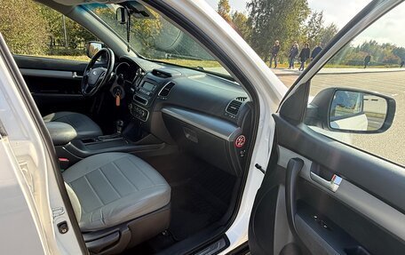 KIA Sorento II рестайлинг, 2013 год, 1 520 000 рублей, 13 фотография