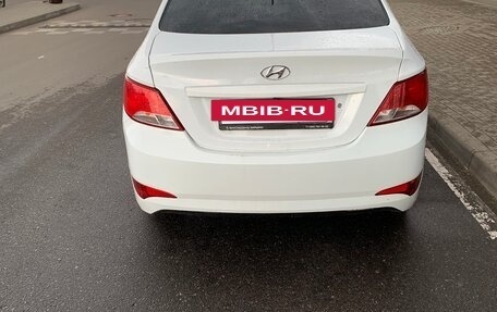 Hyundai Solaris II рестайлинг, 2016 год, 680 000 рублей, 4 фотография
