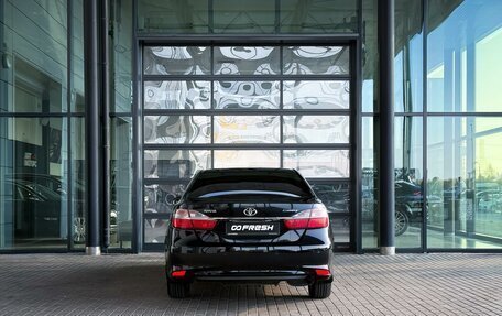 Toyota Camry, 2015 год, 1 950 000 рублей, 2 фотография