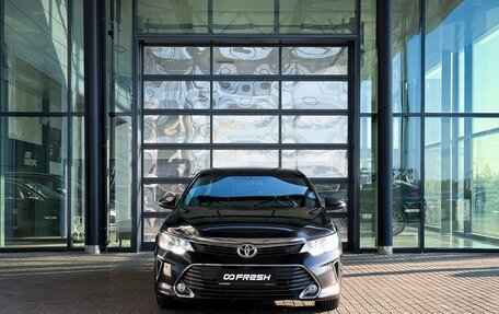 Toyota Camry, 2015 год, 1 950 000 рублей, 6 фотография