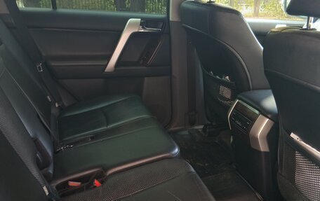 Toyota Land Cruiser Prado 150 рестайлинг 2, 2010 год, 2 750 000 рублей, 12 фотография
