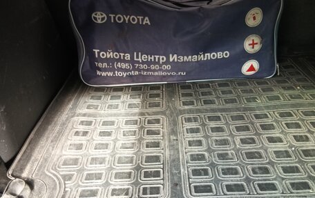 Toyota Land Cruiser Prado 150 рестайлинг 2, 2010 год, 2 750 000 рублей, 17 фотография