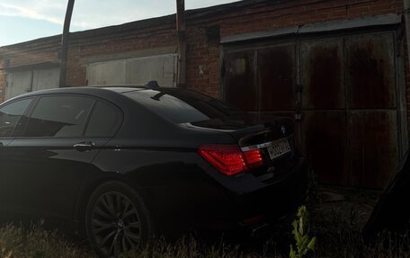 BMW 7 серия, 2011 год, 1 199 999 рублей, 32 фотография