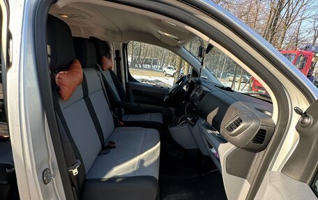 Peugeot Traveller I, 2017 год, 2 120 000 рублей, 2 фотография