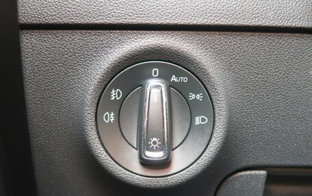 Skoda Karoq I, 2020 год, 2 645 000 рублей, 28 фотография