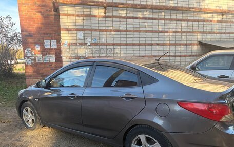 Hyundai Solaris II рестайлинг, 2012 год, 750 000 рублей, 6 фотография