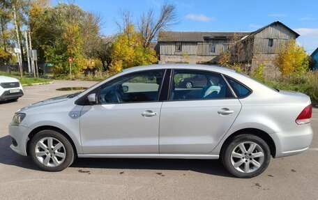 Volkswagen Polo VI (EU Market), 2011 год, 700 000 рублей, 5 фотография
