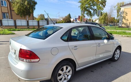 Volkswagen Polo VI (EU Market), 2011 год, 700 000 рублей, 4 фотография