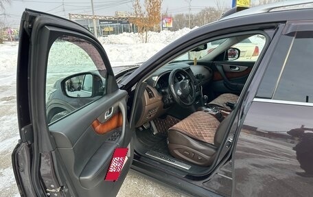 Infiniti FX II, 2013 год, 2 255 000 рублей, 27 фотография