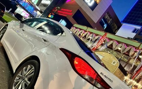 Hyundai Elantra V, 2014 год, 1 250 000 рублей, 4 фотография