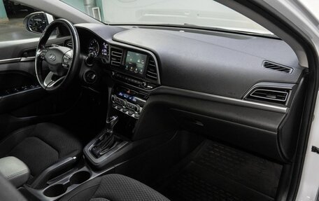 Hyundai Elantra VI рестайлинг, 2019 год, 1 575 000 рублей, 16 фотография