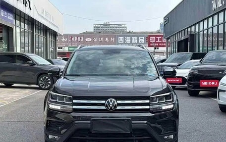 Volkswagen Tharu, 2022 год, 1 415 000 рублей, 2 фотография