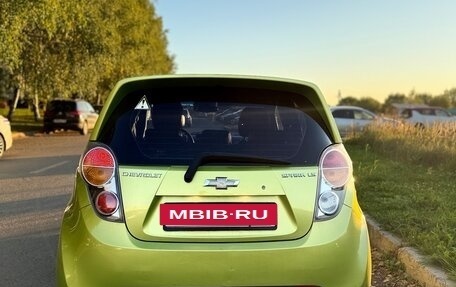 Chevrolet Spark III, 2011 год, 520 000 рублей, 4 фотография
