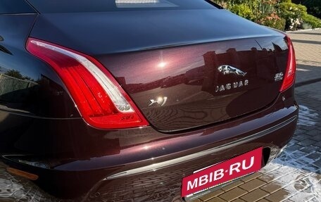 Jaguar XJ IV (X351), 2013 год, 2 425 000 рублей, 11 фотография