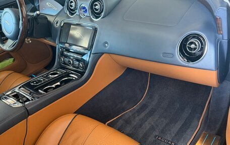 Jaguar XJ IV (X351), 2013 год, 2 425 000 рублей, 26 фотография