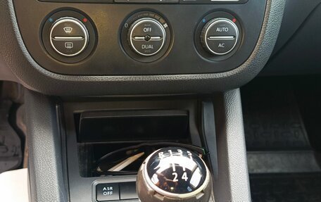 Volkswagen Jetta VI, 2008 год, 495 000 рублей, 10 фотография