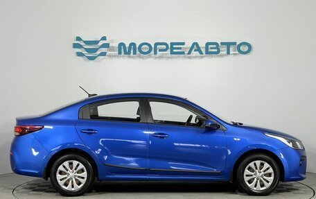 KIA Rio IV, 2018 год, 1 300 000 рублей, 4 фотография