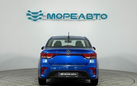 KIA Rio IV, 2018 год, 1 300 000 рублей, 6 фотография