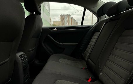 Volkswagen Jetta VI, 2017 год, 1 379 700 рублей, 9 фотография