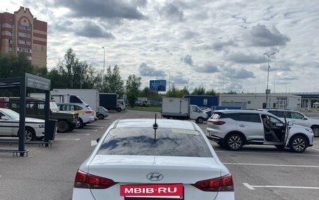 Hyundai Solaris II рестайлинг, 2019 год, 890 000 рублей, 4 фотография