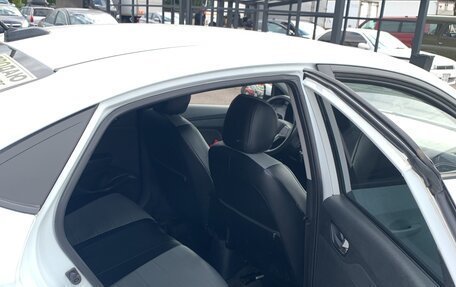 Hyundai Solaris II рестайлинг, 2019 год, 890 000 рублей, 6 фотография