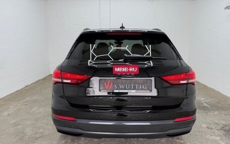 Audi Q3, 2023 год, 3 400 004 рублей, 5 фотография