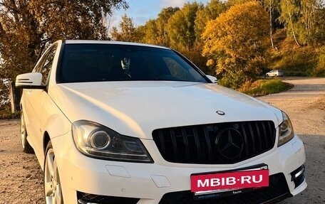 Mercedes-Benz C-Класс, 2011 год, 1 290 000 рублей, 4 фотография
