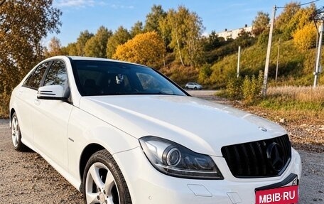 Mercedes-Benz C-Класс, 2011 год, 1 290 000 рублей, 5 фотография