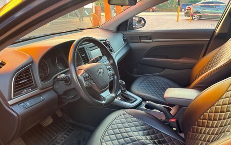 Hyundai Elantra VI рестайлинг, 2018 год, 1 615 000 рублей, 7 фотография
